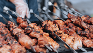 Alimentação Saudável: Montar um Cardápio Equilibrado com Produtos Locais